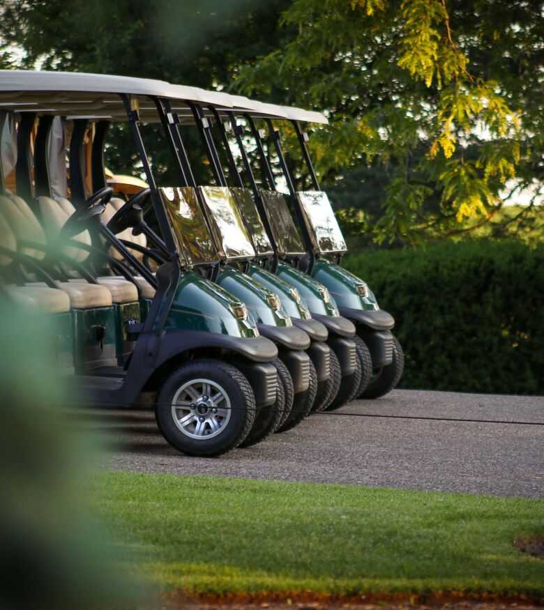 When to Hire a Car Accident Lawyer in Jackson, MS - golf carts lined up 