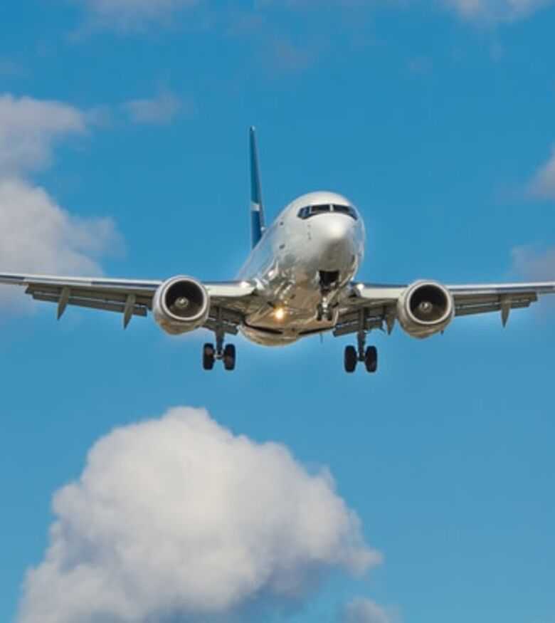 Philadelphia Aviation Accident Attorneys - airplane in the sky