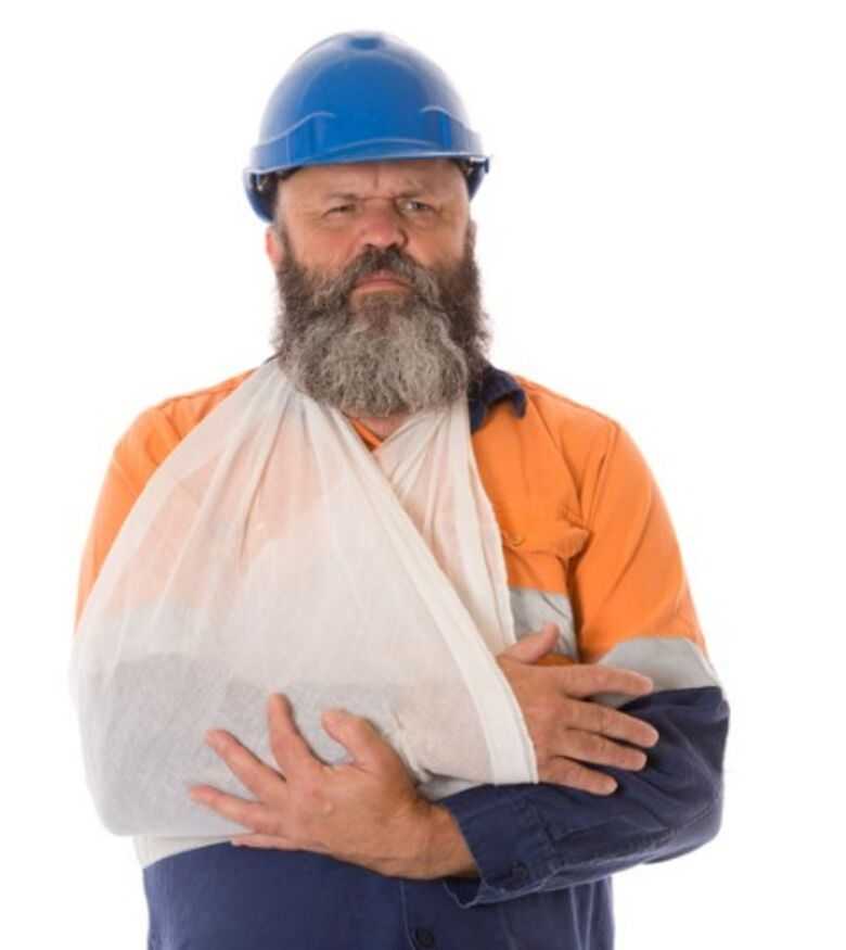 What Are the Workers’ Compensation Laws in Big Pine Key, Florida - Cosntruction worker with broken arm