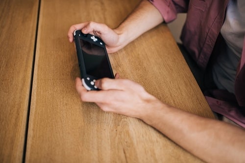 Nintendo’s Old Hardware Poses Security Issues - Gameboy