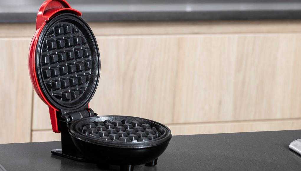 Waffle maker