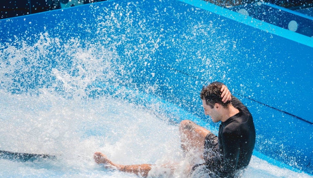 Surf-Simulator on a cruise