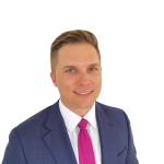 Headshot of Andrew Metzger, a St. Petersburg-based personal injury lawyer at Morgan & Morgan