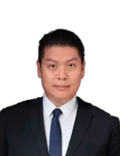 Headshot of Moses Ahn, a New York City-based premises liability and slip and fall lawyer at Morgan & Morgan