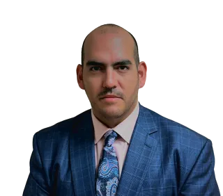 Headshot of ATTORNEY Alex Iglesias, a Tampa-based personal injury lawyer from Morgan & Morgan