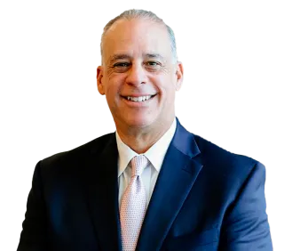Headshot of ATTORNEY Carlos Fernandez, a Miami-based personal injury lawyer from Morgan & Morgan