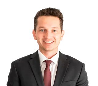 Headshot of ATTORNEY Erich Tomkinson, a Irvine-based personal injury lawyer from Morgan & Morgan