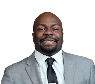 Headshot of Quinton E. Thompson, a Memphis-based personal injury lawyer at Morgan & Morgan
