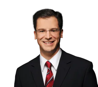 Headshot of Aaron DeAngelis, a Fort Myers-based car accident and auto injury lawyer at Morgan & Morgan