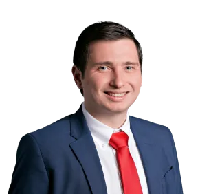 Headshot of Andrew Thomas McGarrell, an Orlando-based personal injury lawyer at Morgan & Morgan