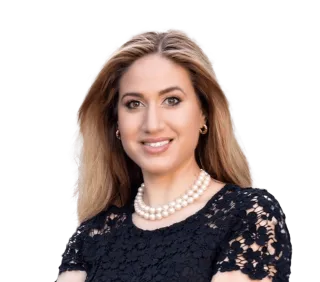 Headshot of Fay Pappas, an Orlando-based premises liability and slip and fall lawyer at Morgan & Morgan