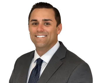 Headshot of Justin Lopez, a Tampa-based car accident and auto injury lawyer at Morgan & Morgan