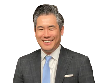 Headshot of Peter Hur, a Washington, DC-based negligent security lawyer at Morgan & Morgan