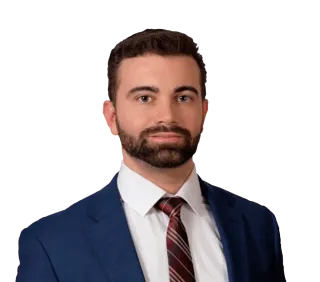 Headshot of Ryan Jacobs, a Tampa-based premises liability and slip and fall lawyer at Morgan & Morgan