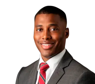 Headshot of Terence Davis, an Washington, DC-based personal injury lawyer at Morgan & Morgan