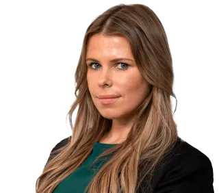 Headshot of Vanessa Irvin, a Fort Lauderdale-based premises liability and slip and fall lawyer at Morgan & Morgan