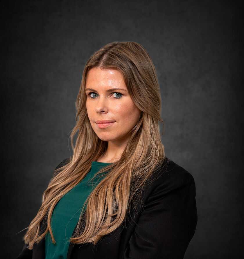 Headshot of Vanessa Irvin, a Fort Lauderdale-based premises liability and slip and fall lawyer at Morgan & Morgan