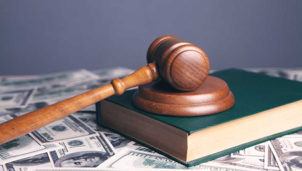 What is the difference between a verdict and a settlement - judge and money