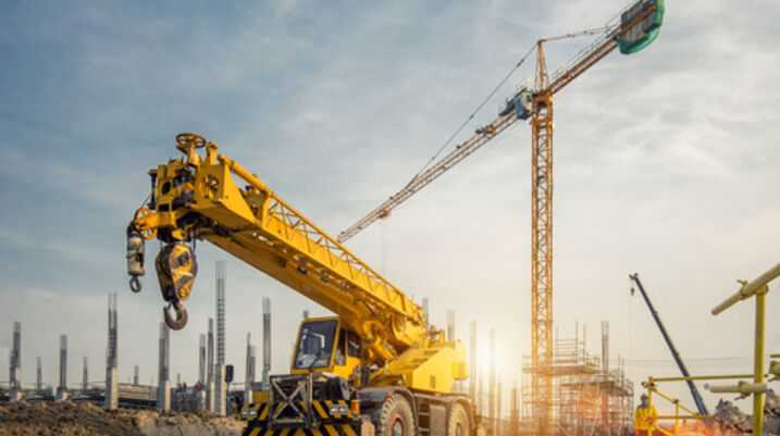110-Ton Crane Collapses in All Aboard Construction Site - crane