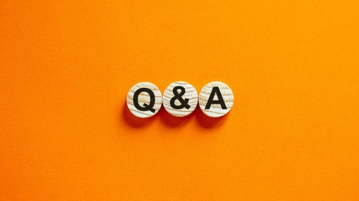 Q & A Logo