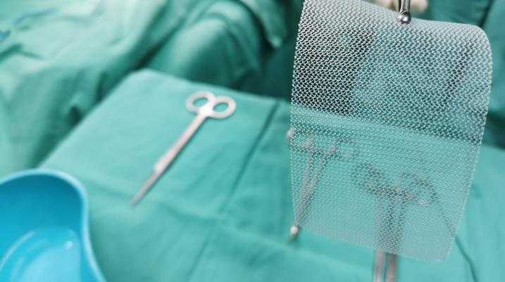 Surgical mesh in an operating room