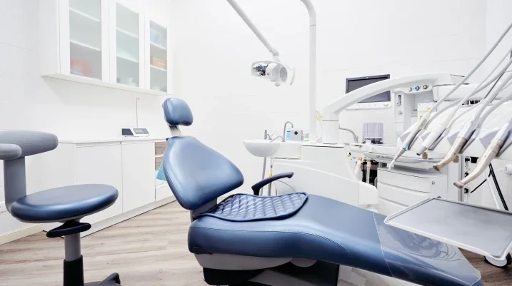 Dental chair