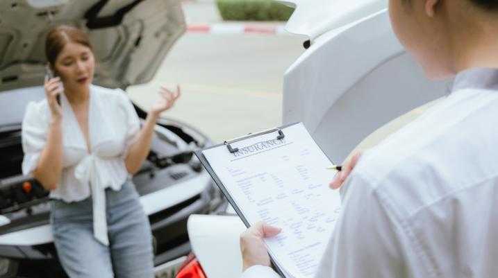insurance agent talking about costs