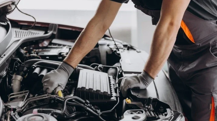 the engine of the car