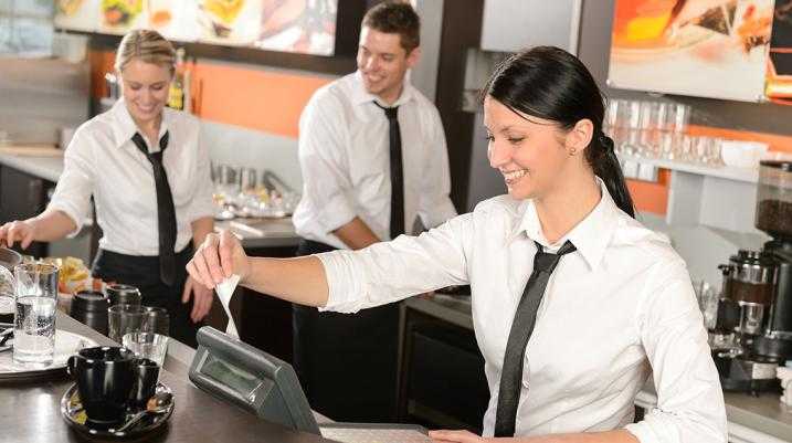 Wage Theft on Order at Metro Diner: Just What Is the JAX Eatery Accused of? - waitress at a restuarant