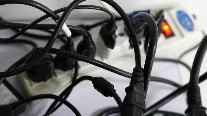 Surge Protector with too many plugs