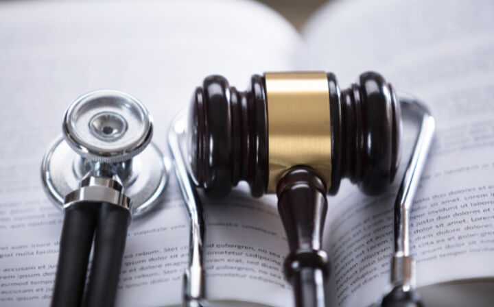 Medical Malpractice—How Settlements and Verdicts are Reached - doctor