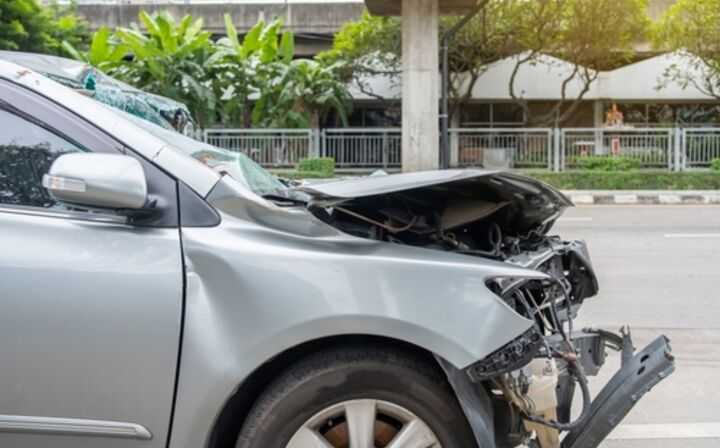 signs-you-need-car-accident-lawyer