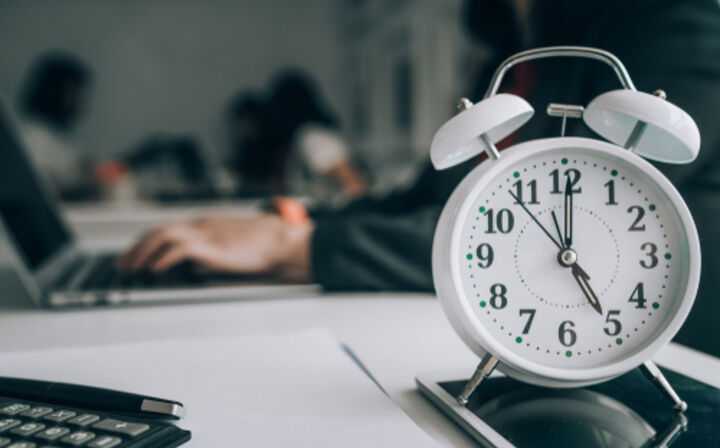 What Is the Law on Clocking In and Out of Work - morgan and morgan