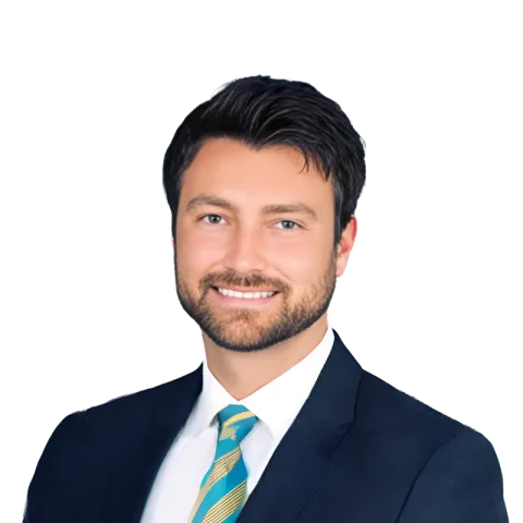 Headshot of Alex Lyle, a GA-based personal injury lawyer at Morgan & Morgan