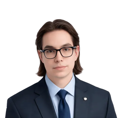 Headshot of Elvin Raducan, a FL-based personal injury lawyer at Morgan & Morgan