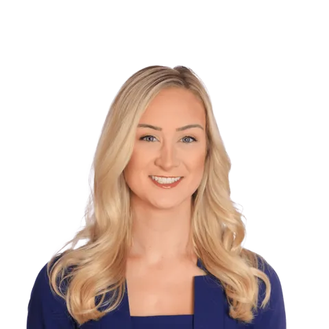 Headshot of Alyssa Reinhardt, a MO-based personal injury lawyer at Morgan & Morgan
