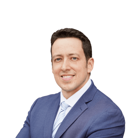 Headshot of Fernando Salamanca, a Washington, DC-based car accident and auto injury lawyer at Morgan & Morgan