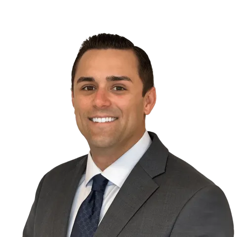 Headshot of Justin Lopez, a FL-based personal injury lawyer at Morgan & Morgan