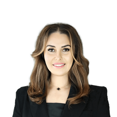 Headshot of Nineli Sarkissian, a CA-based personal injury lawyer at Morgan & Morgan