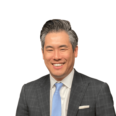 Headshot of Peter Hur, a Washington, DC-based negligent security lawyer at Morgan & Morgan