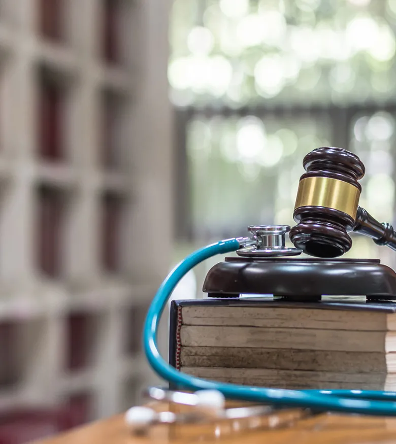 Medical Malpractice Lawyers in St. Augustine, FL - gavel & stethoscope