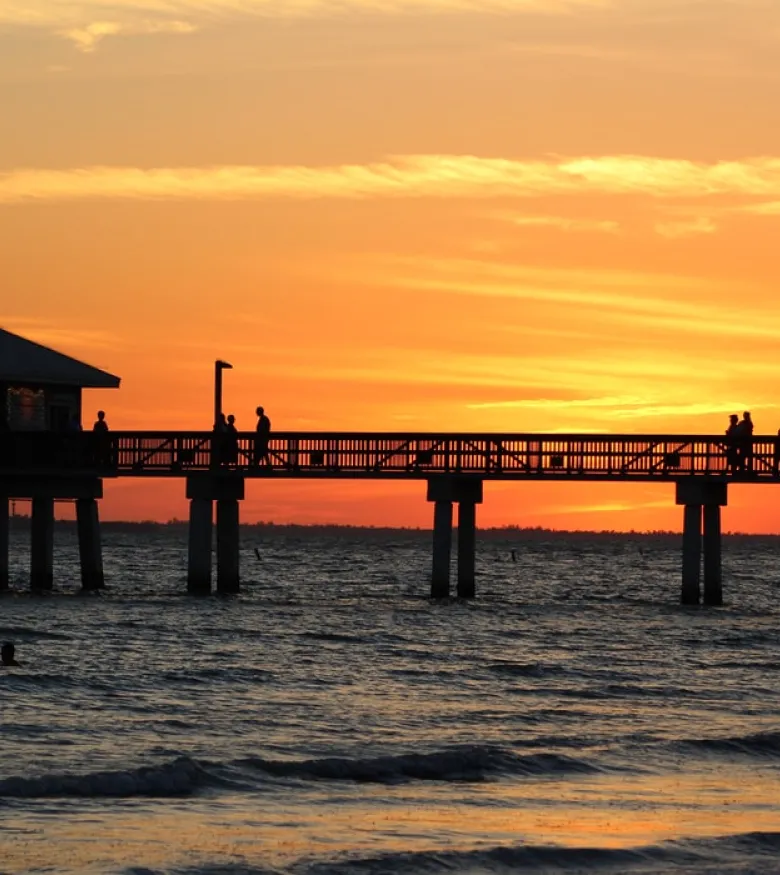 Where Can I Find the Best Car Insurance Attorney in Fort Myers - sunrise at the sea