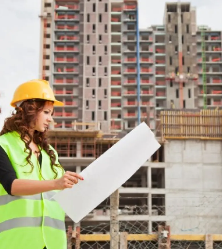 Workers’ Compensation Lawyers in Charleston, South Carolina - Construction Worker studying plan
