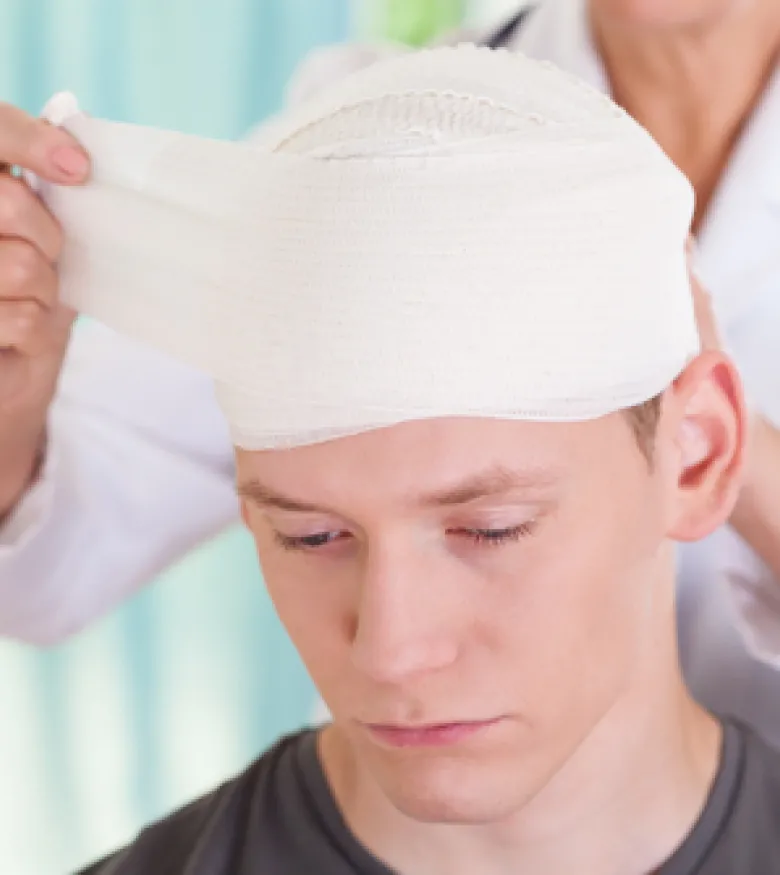 New York Brain Injury Lawyers - Man with head trauma