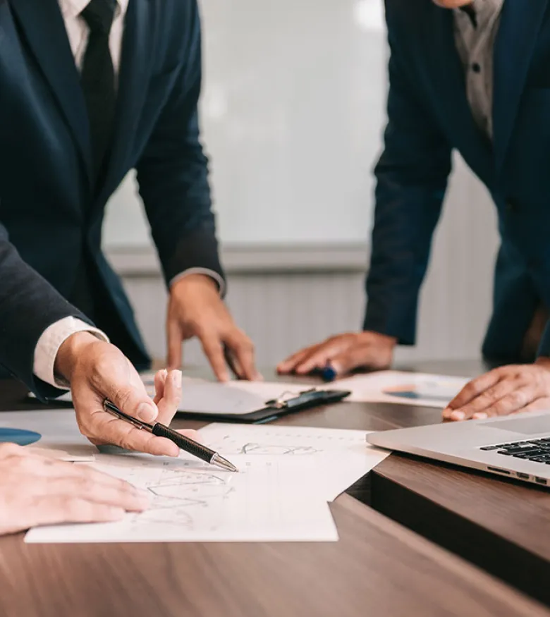 Business Attorneys in Naples, FL - lawyers signing paper