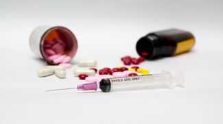 Where Can I Find the Best Dangerous Drugs Lawyer in Pittsburgh - assorted drugs on a table