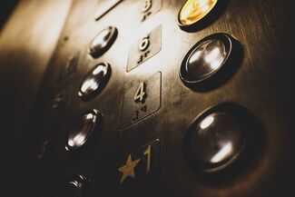 Memphis Elevator and Escalator Injury Lawyers - elevator buttons