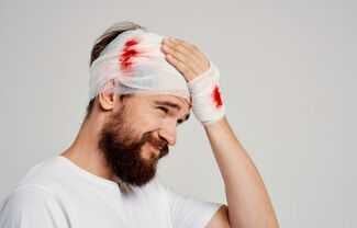 Where Can I Find Brain Injury Lawyers in Big Pine Key, Florida - Man with Head Trauma