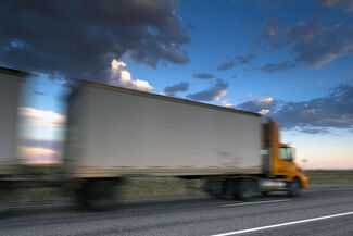 Truck Accident Attorneys in Tampa, FL - truck on the main street