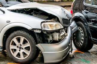 Car Accident Lawyers in Miami, FL - Car crash with damages